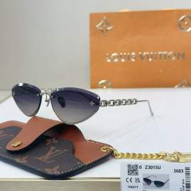 Picture of Louis Vuitton Sunglasses _SKUfw76300648fw